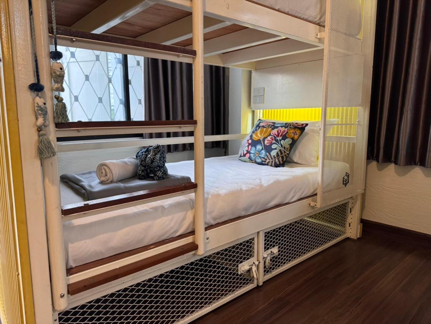 Chiza Hostel Chiangmai Chiang Mai Bagian luar foto